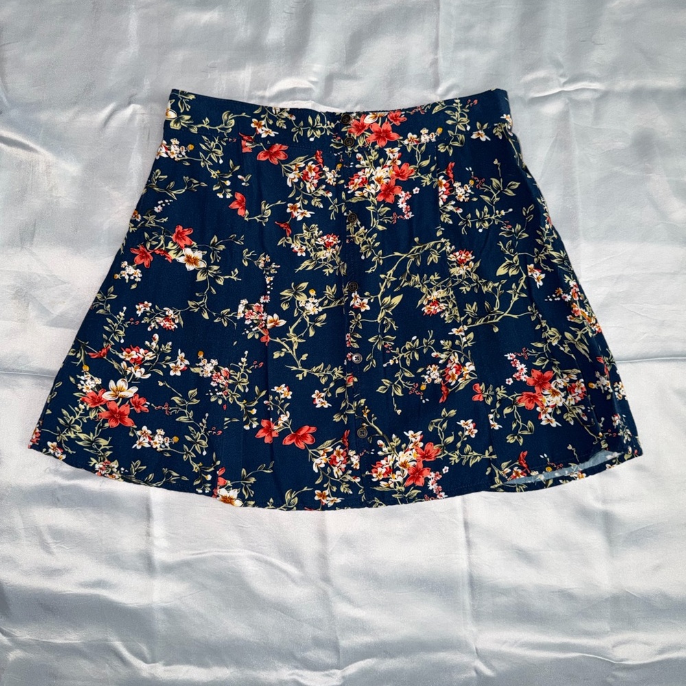 Floral Mini Skirt in Navy